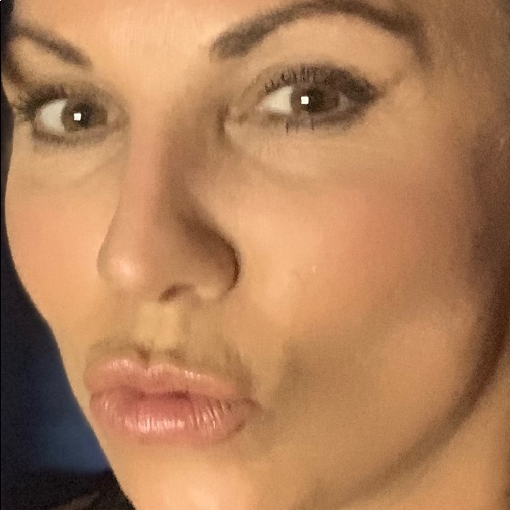 Meet your Posher, Sue